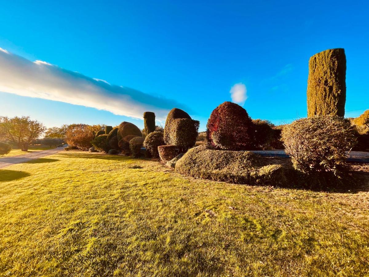Domaine Amourella Aparthotel Lambesc Buitenkant foto