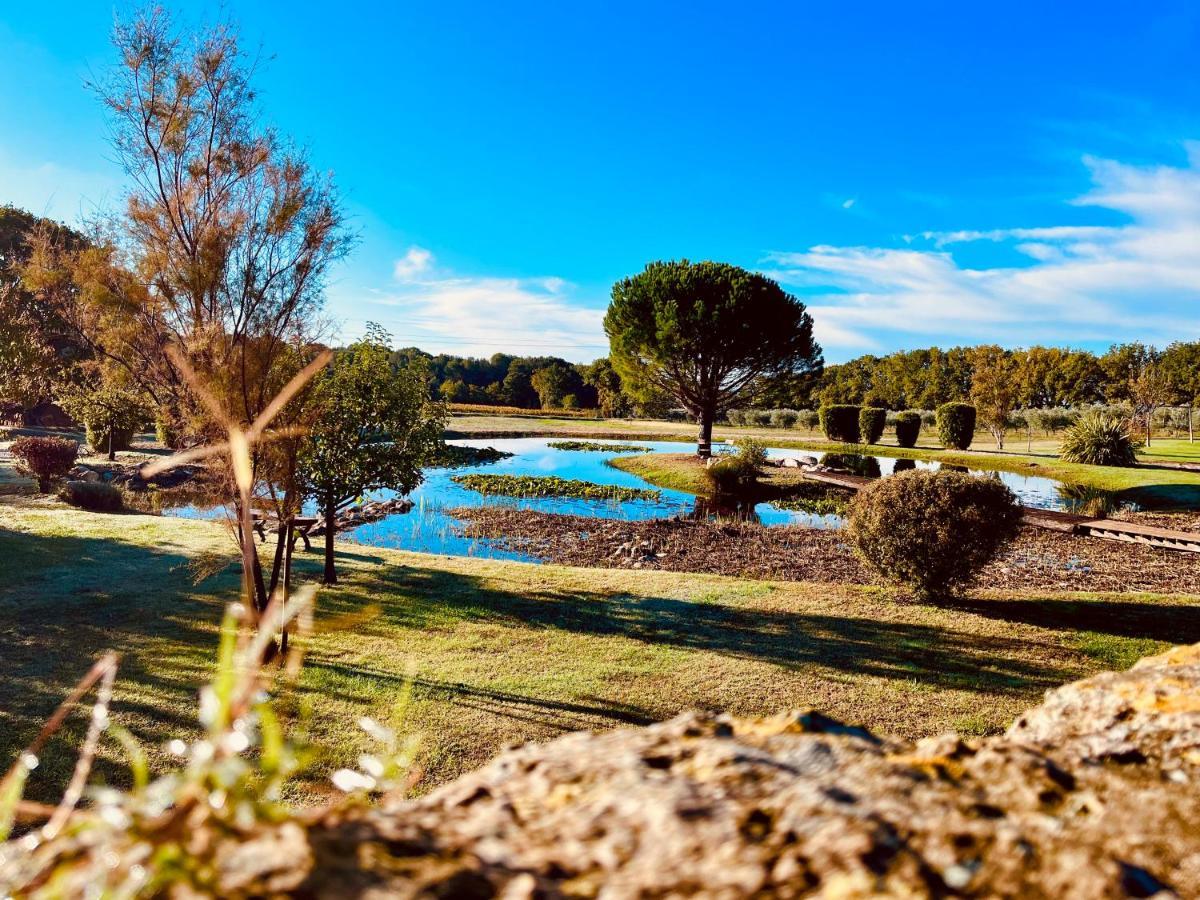 Domaine Amourella Aparthotel Lambesc Buitenkant foto