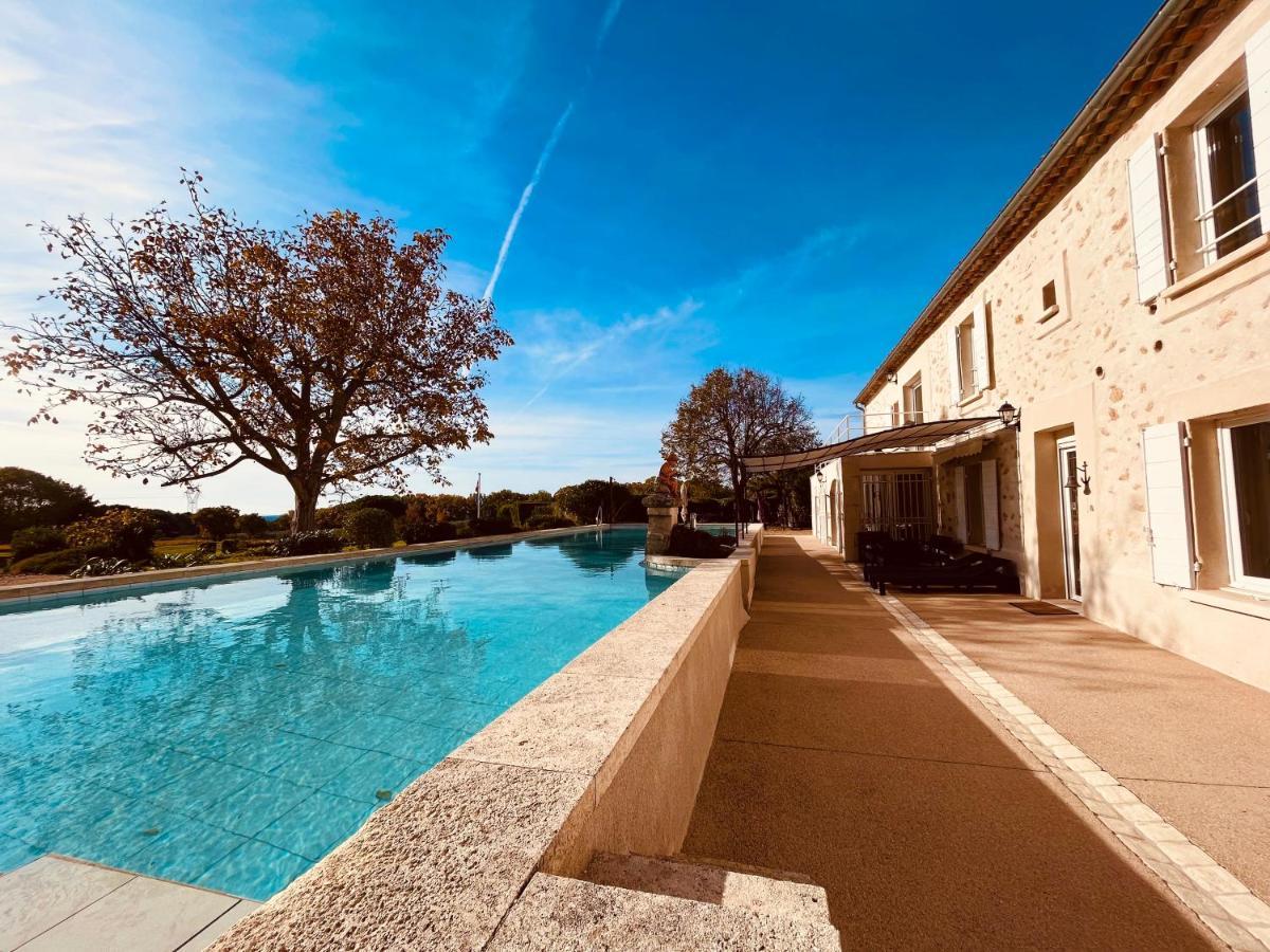 Domaine Amourella Aparthotel Lambesc Buitenkant foto