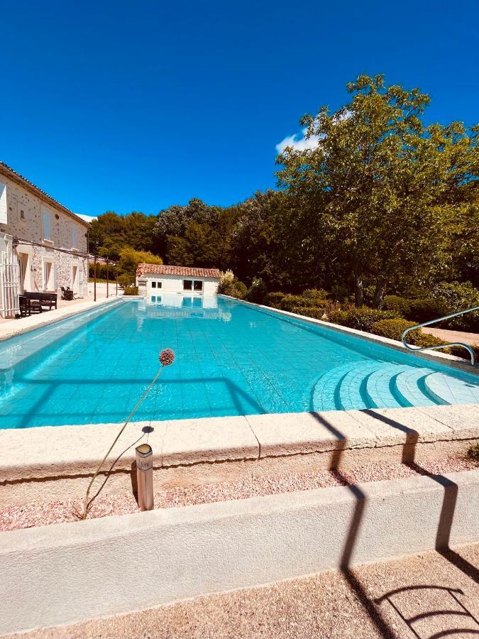 Domaine Amourella Aparthotel Lambesc Buitenkant foto