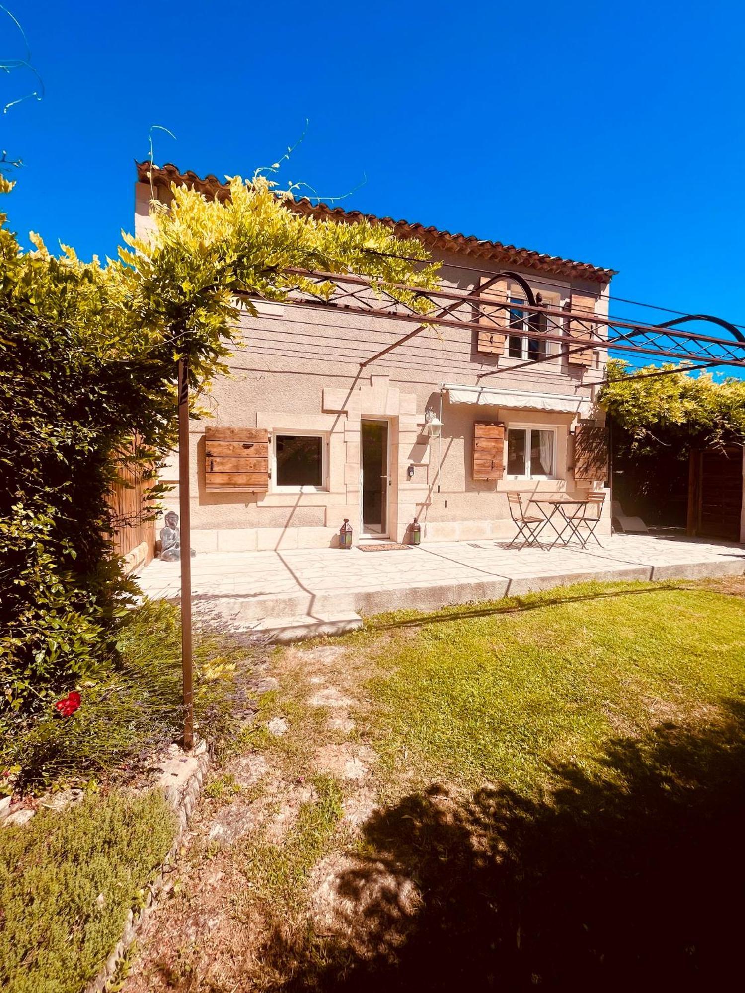 Domaine Amourella Aparthotel Lambesc Kamer foto