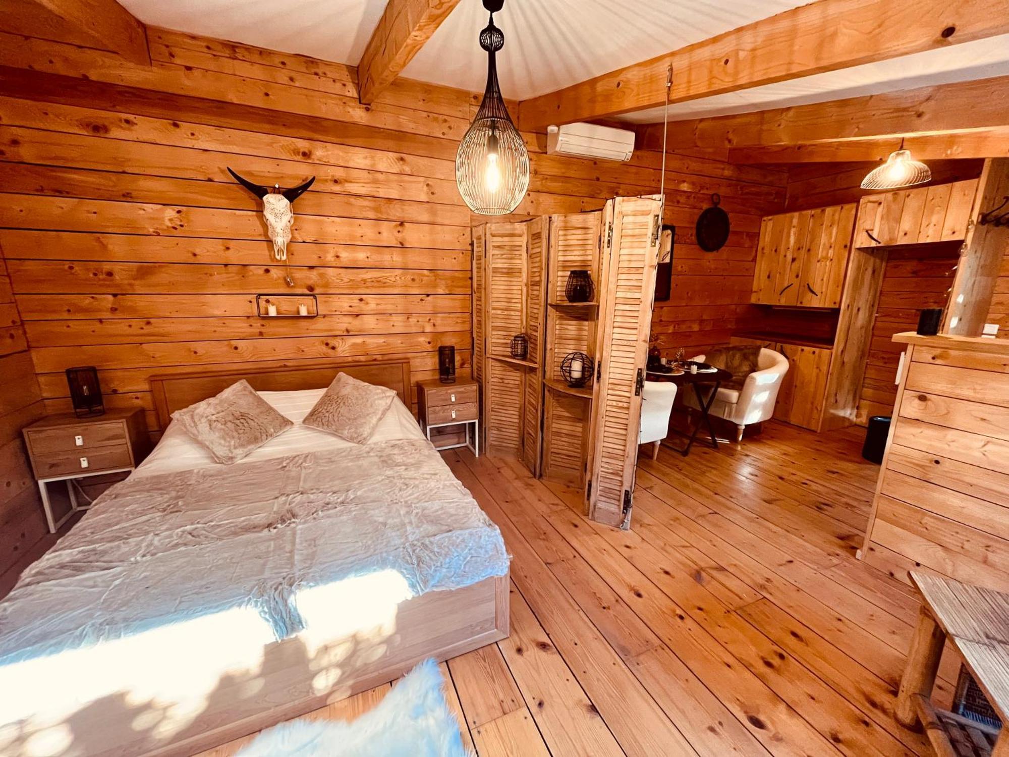 Domaine Amourella Aparthotel Lambesc Kamer foto